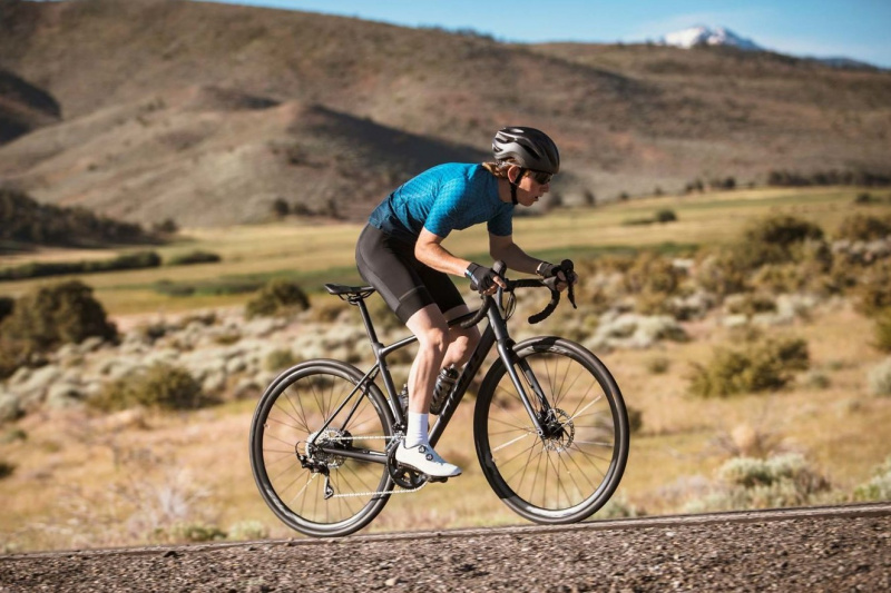 Обзор велосипеда Giant Contend AR 3 (2022)